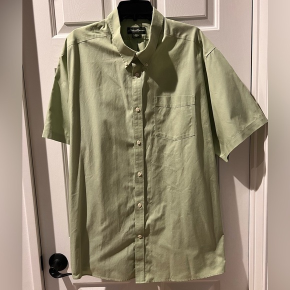 Eddie Bauer Other - Eddie Bauer Celery Green Short Sleeve Shirt. Size 3XL